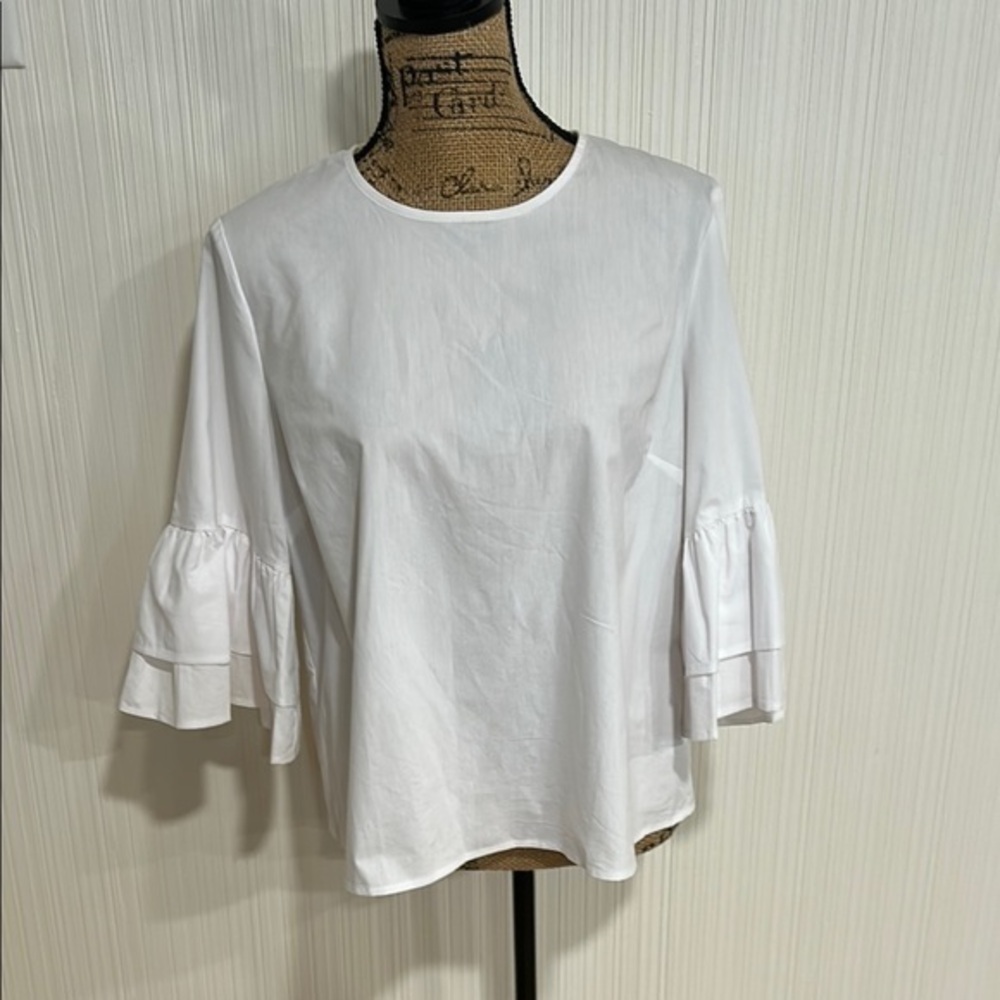 Elegant White Ruffle Sleeve Blouse